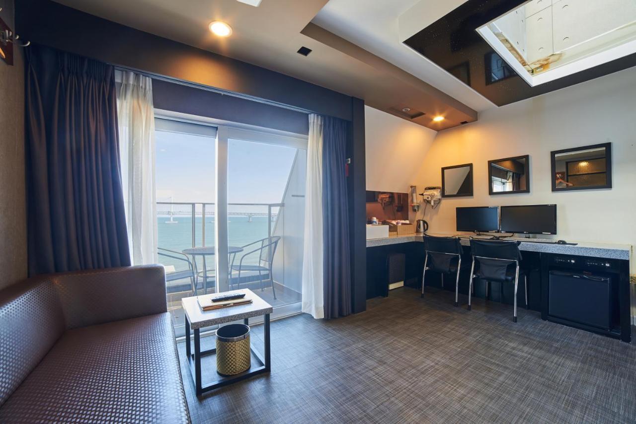 Busan Premium V Hotel Екстер'єр фото