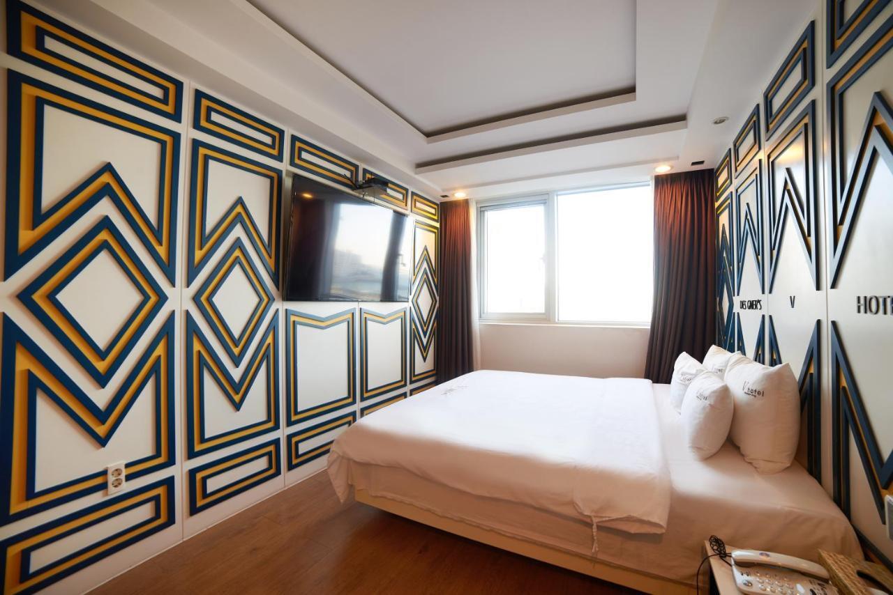 Busan Premium V Hotel Екстер'єр фото